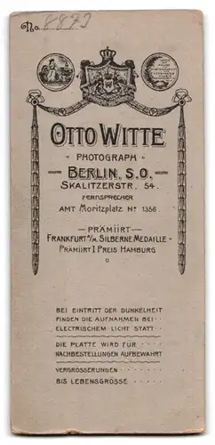 Fotografie Otto Witte, Berlin-SO, Skalitzerstrasse 54, Portrait junge Dame im hübschen Kleid