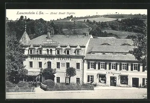 AK Lauenstein i. Sa., Hotel Stadt Teplitz mit Blick ins Land