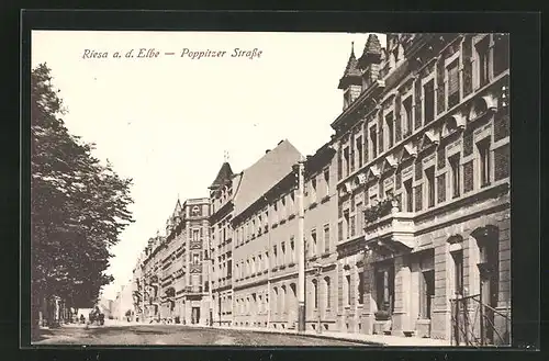 AK Riesa a.d. Elbe, Stadthäuser in der Poppitzer Strasse