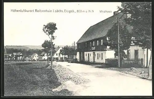 AK Reitzenhain / Sächs. Erzgebirge, Wildhaus mit Ortsansicht