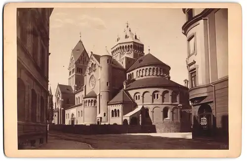 Fotografie Ferd. Finsterlein, München, Ansicht München, St. Anna Kirche mit Milchladen M. Strasser, Trockenstempel 1893
