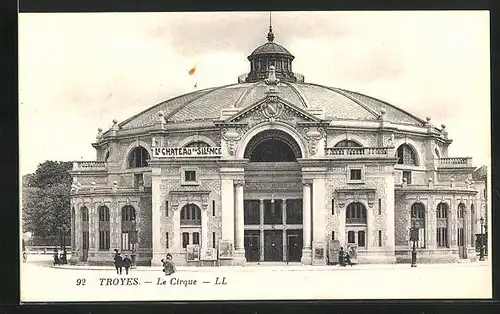 AK Troyes, Le Cirque, Le Château du Silence, Zirkus