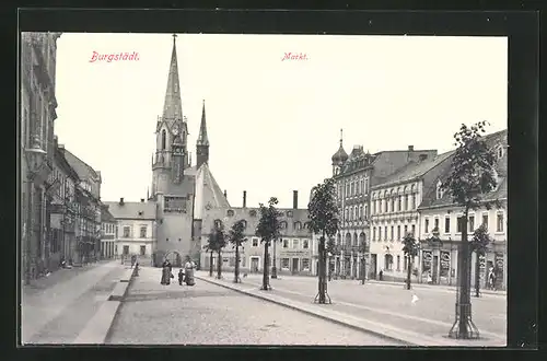 AK Burgstädt i. Sa., Marktplatz mit Kirche
