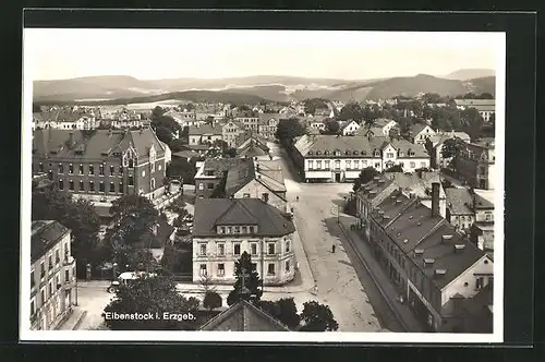 AK Eibenstock /Erzgeb., Teilansicht aus der Vogelschau mit Hinterland