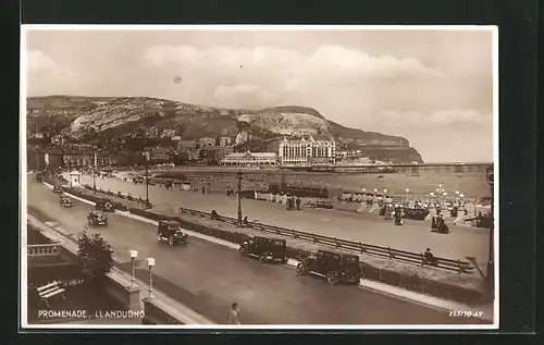 AK Llandudno, Promenade at the beach