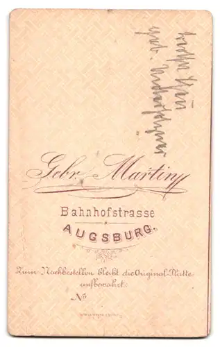 Fotografie Gebr. Martin, Augsburg, Bahnhofstrasse, Portrait junge Dame mit Amulett