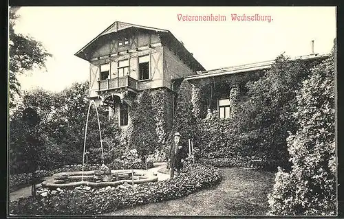 AK Wechselburg, Veteranenheim mit Springbrunnen