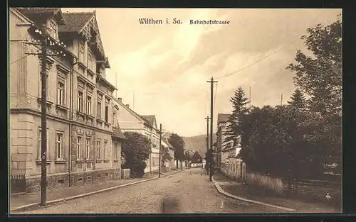 AK Wilthen i. Sa., Bahnhofstrasse mit Telegraphenmast