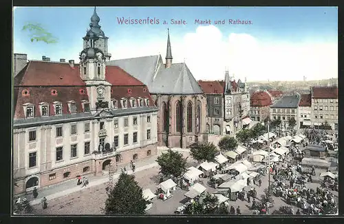 AK Weissenfels a. Saale, Markttag am Rathaus