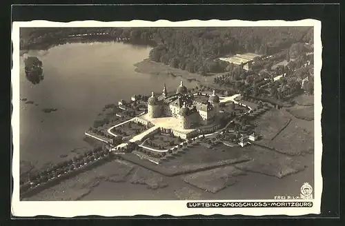 Foto-AK Walter Hahn, Dresden, Nr. 3781: Moritzburg, Fliegeraufnahme vom Jagdschloss