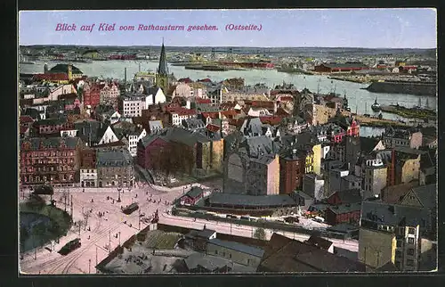 AK Kiel, Stadtblick vom Rathausturm mit Strassenbahn