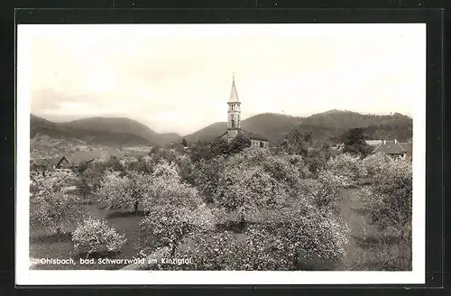 AK Ohlsbach / Schwarzwald, Gesamtansicht mit Kirche