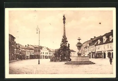 AK Josefstadt / Josefov / Jaromer, Namesti, sousosi M.B. Brauna