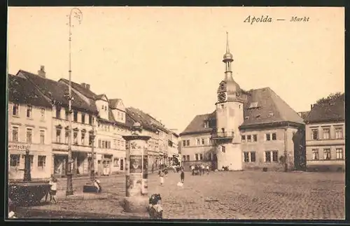 AK Apolda, Markt mit Litfasssäule