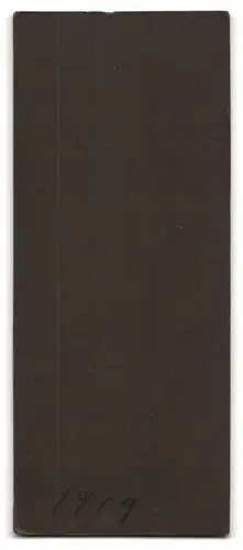 Fotografie Ph. Glade, Schmallenberg, Portrait junge Dame im Kleid mit einem Buch