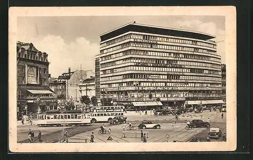 AK Berlin-Tiergarten, Columbushaus am Potsdamer Platz mit Strassenbahn und Bus