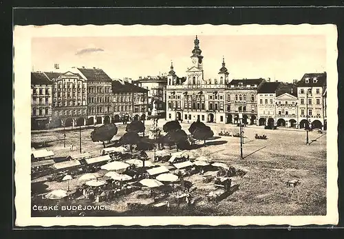 AK Budweis / Ceske Budejovice, Marktplatz mit Markt