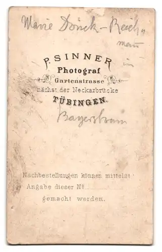 Fotografie P. Sinner, Tübingen, Gartenstrasse, Portrait junge Dame im Kleid