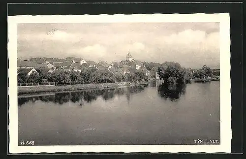 AK Moldautein, Blick vom Wasser auf den Ort