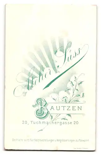 Fotografie Atelier Süss, Bautzen, Tuchmachergasse 20, Portrait süsses Kleinkind im weissen Hemd