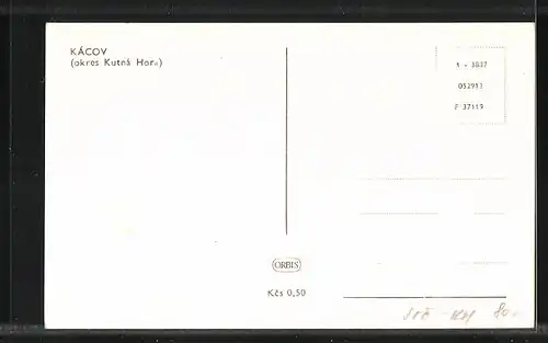 AK Kácov, Teilansicht mit Kirche