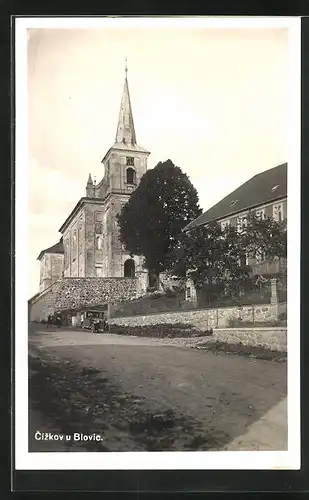 AK Cizkov u Blovic, Blick zur Kirche