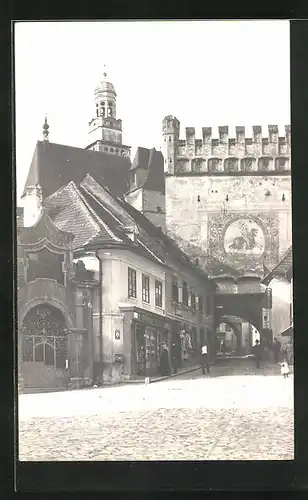 AK Prachatitz im Böhmerwald, Schloss mit Torbogen