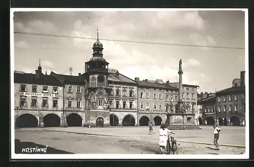 Foto-AK Arnau / Hostinne, Mestsky Hotel, Rathaus