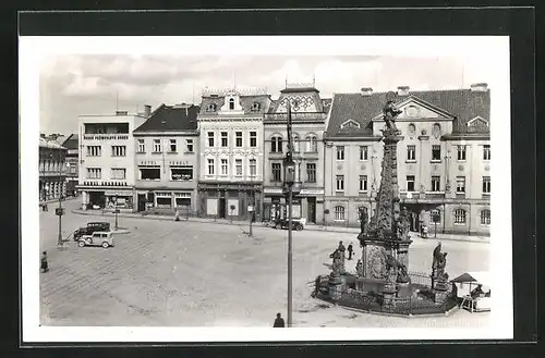 AK Dvur Kralove nad Labem, Masarykovo namesti, Denkmal auf dem Hauptplatz