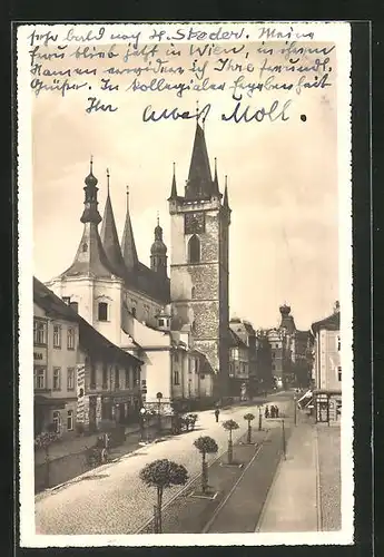 AK Leitmeritz / Litomerice, Strassenpartie an der Kirche