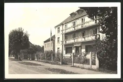 AK Konstantinovy Lazne, Hotel Praha