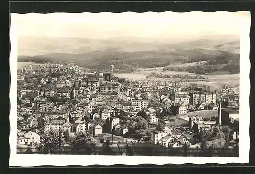 AK Gablonz / Jablonec Nad Nisou, Totalansicht der Stadt