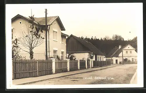 AK Velká Cermná n. Orl., Strasse mit Wohnhäusern