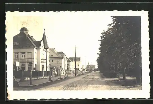 AK Chlumec n. Cidl., Strassenpartie im Ort