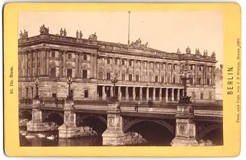 Fotografie J.F. Stiehm, Berlin, Ansicht Berlin, die Börse & Brücke über die Spree