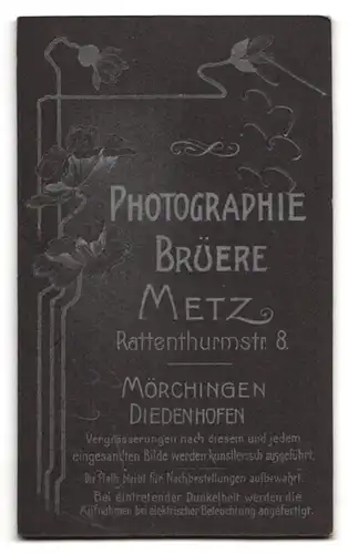 Fotografie Atelier Brüere, Metz, Rattenthurmstr. 8, Artillerist in Uniform mit Schulterstück Rgt. 12