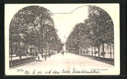 AK Berlin, Unter den Linden mit Passanten
