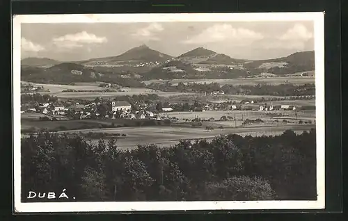 AK Dubá, Panorama mit Gebirgszug