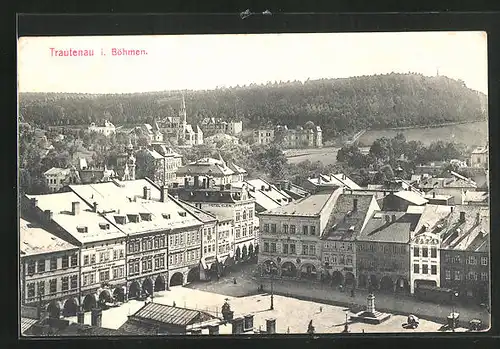 AK Trautenau / Trutnov, Hotel Weisses Ross, Marktplatz