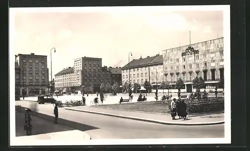 AK Königgrätz / Hradec Kralove, Ulrichovo namesti, Marktplatz