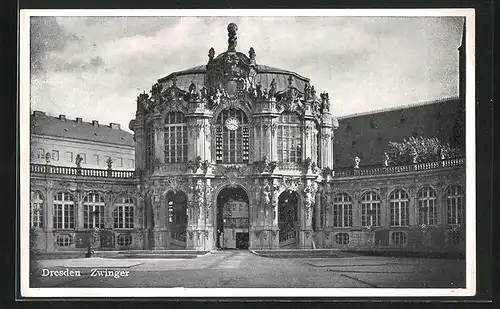 AK Dresden, Zwinger, Teilansicht