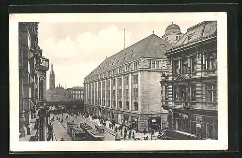 AK Berlin, Gebäudeansicht mit Strassenbahn in der Königstrasse