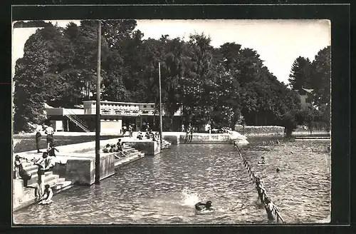 AK Nyon, Le plage