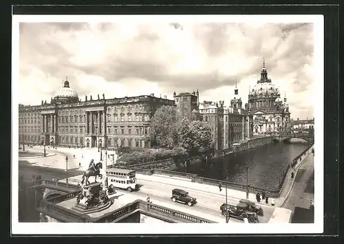 AK Berlin, Schloss, Dom und Denkmal des Grossen Kurfürsten