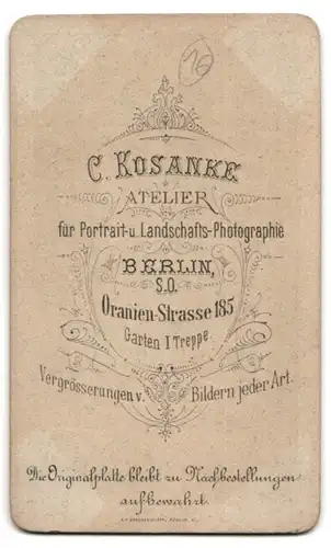 Fotografie C. Kosanke, Berlin-SO, Oranien-Strasse 185, Brustportrait bürgerliche Dame in hübscher Kleidung