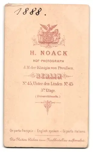 Fotografie H. Noack, Berlin, Unter den Linden 45, Portrait modisch gekleideter Herr mit Schnauzbart