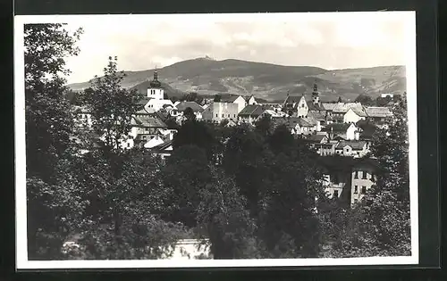 AK Cesky Dub, Ortspartie mit Kirchturm
