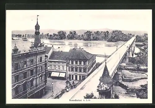 AK Roudnice n. Lab, Ortspartie mit Brücke