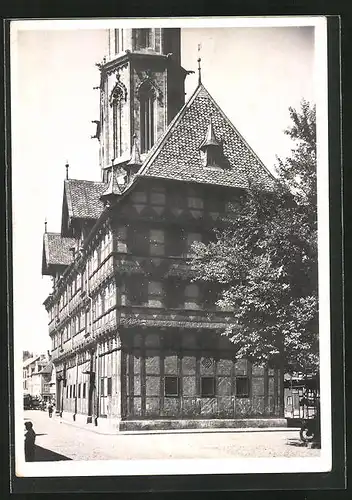 Foto-AK Deutscher Kunstverlag, Nr. 12: Braunschweig, Stadtwwage gegen Turm der Andreaskirche