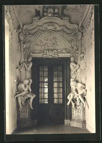 Foto-AK Ludwigsburg, Residenzschloss, Innenansicht mit Tür